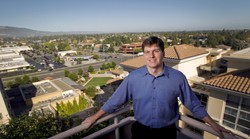 W co inwestuje człowiek, który przewidział kryzys finansowy? Strategia defensywna