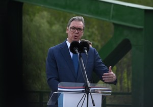 Aleksandar Vučić prisustvuje otvaranju novog železničkog mosta na reci Tamiš kod Tomaševca