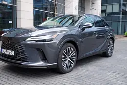 Lexus RX 450h+. Jeździłem "piątą generacją luksusu"