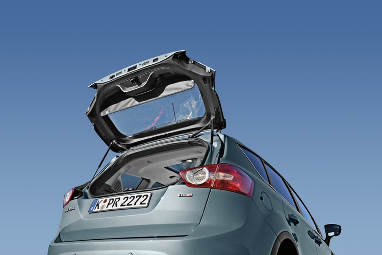 Ford kuga - najmniej awaryjny w klasie terenówki i SUV-y