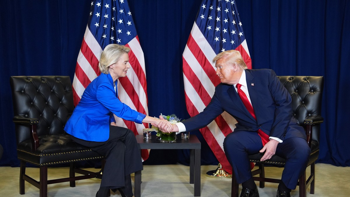 donald tramp i ursula fon der lajen