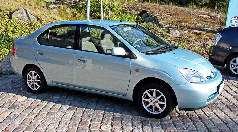 Japan Car of the Year 2009-2010 dla Toyoty Prius