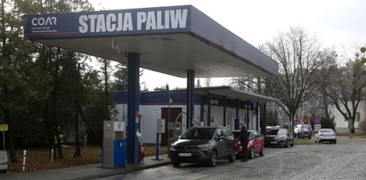 Tarcza nie ruszyła, a na stacji u Dworczyka paliwo już tanieje