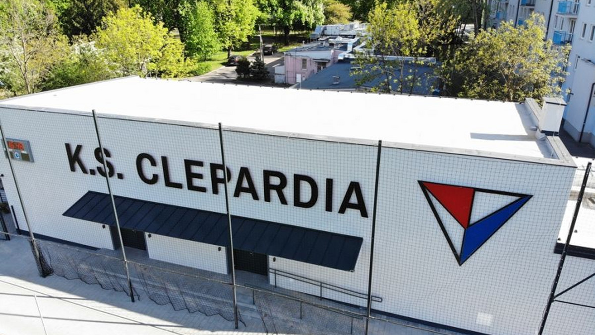 Prezydent Krakowa Jacek Majchrowski przekazał do użytkowania Klubowi Sportowemu Clepardia nowy budynek przy ul. Fieldorfa-Nila 5.