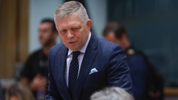 premier słowacji wstrząśnięty rozmową z trumpem. "niezrównoważony psychicznie"