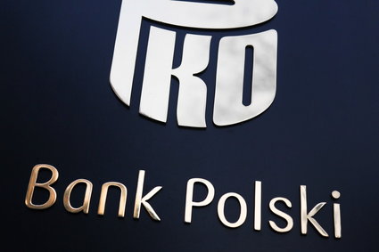 "PKO BP dostało się z automatu". Moody's obniża perspektywę polskiemu bankowi