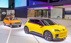 Nowe Renault 5 wjeżdża do gry. Nie tylko cena rozbije bank