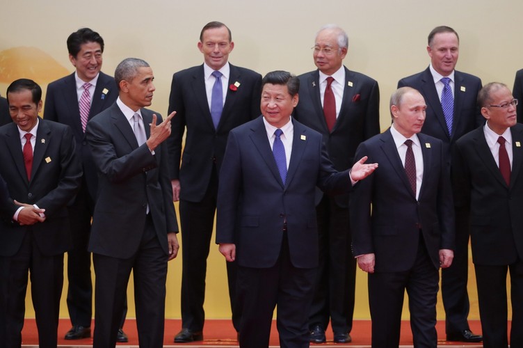 Władimir Putin i Barack Obama na szczycie APEC