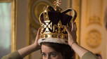 68. rocznica koronacji Elżbiety II (na zdjęciu: Claire Foy jako Elżbieta II w serialu "The Crown" Netfliksa)