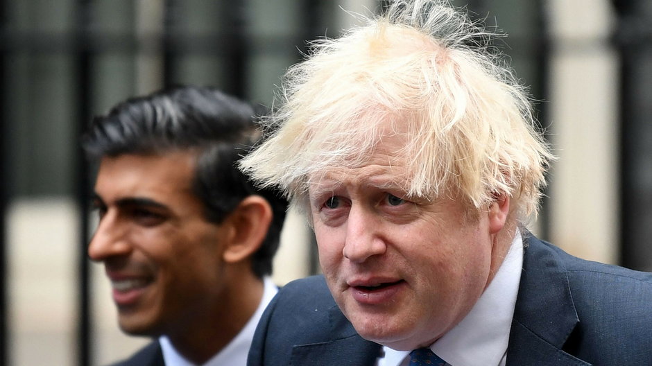 Boris Johnson i Rishi Sunak przed spotkaniem na Downing Street