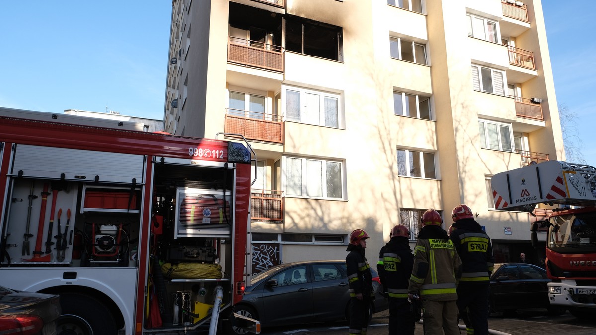 Warszawa: Pożar mieszkania na Woli. Nie żyje jedna osoba