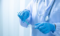 Tradycyjną cytologię powinno się zastąpić cytologią na podłożu płynnym