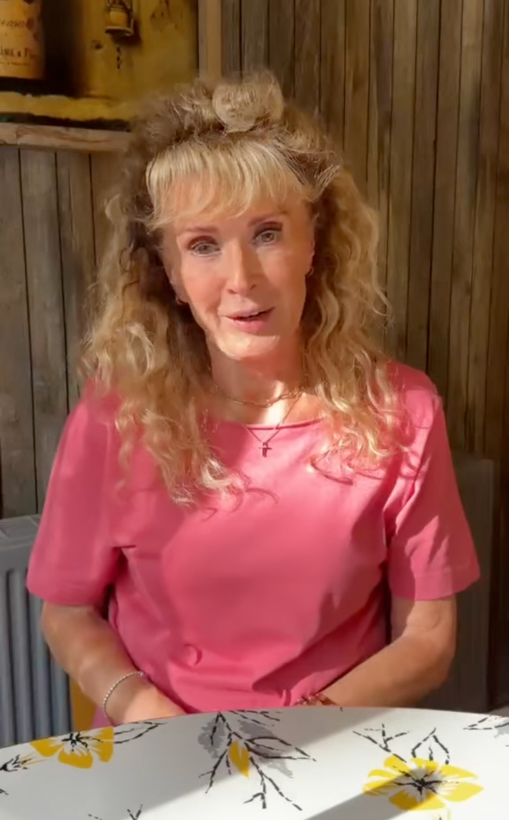 Britská herečka Beverley Callard. 