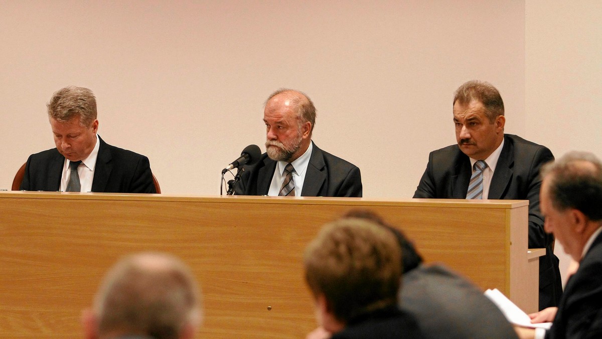 Na konferencji prasowej przed otwierającym sezon narciarski w Zakopanem narciarskim pucharem na Polanie Szymoszkowej burmistrz Leszek Dorula poinformował o spełnieniu przedwyborczej zapowiedzi.