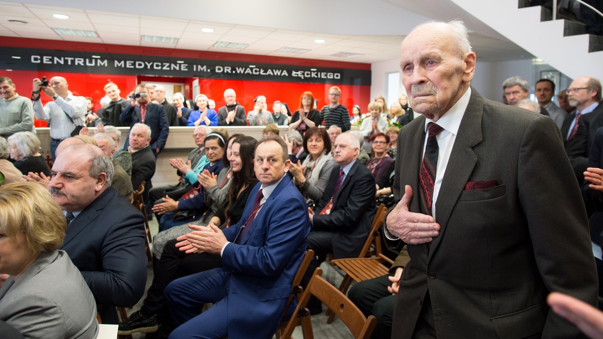 ŁÓDŹ CENTRUM MEDYCZNE PRZY KONWENCIE BONIFRATRÓW (Wacław Łęcki)