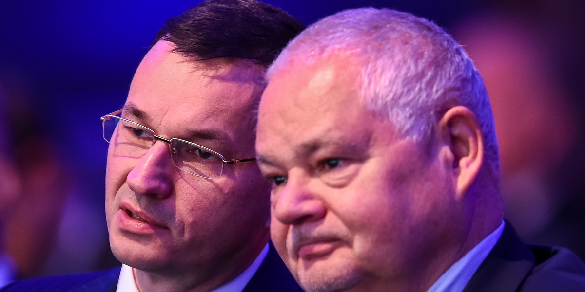 Prof. Glapiński, szef Narodowego Bank Polskiego i Mateusz Morawiecki, szef resortów rozwoju i finansów