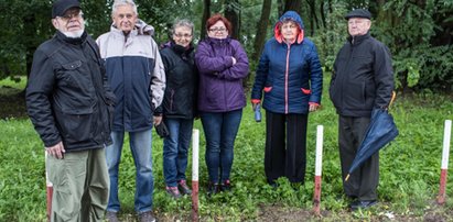 Mieszkańcy Mistrzejowic od 10 lat walczą o parking pod blokiem