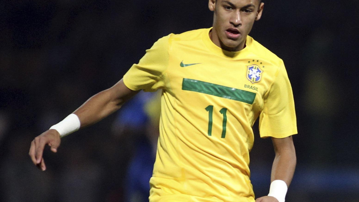 Neymar, napastnik brazylijskiego Santosu i obiekt westchnień gigantów europejskiej piłki (Chelsea Londyn, Real Madryt) został ojcem.