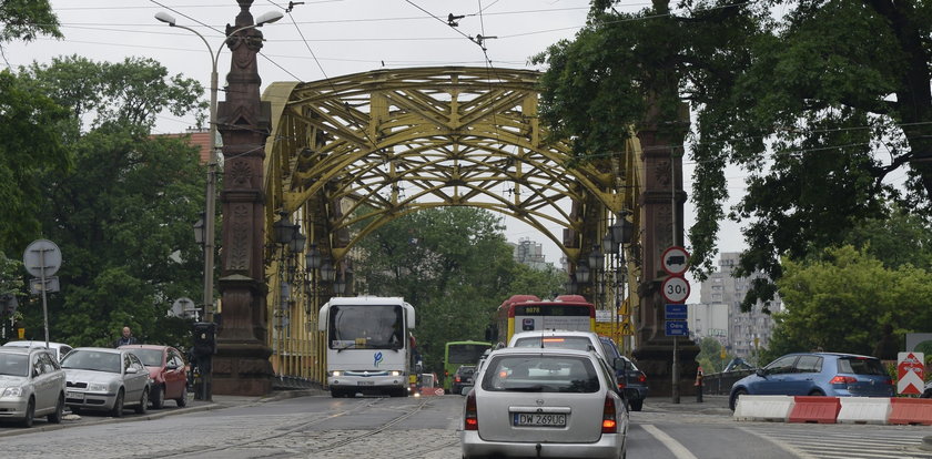 Mostem tylko na Biskupin