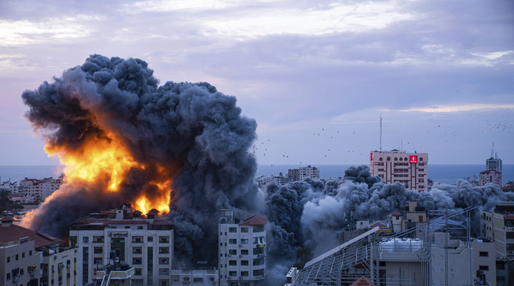 Izraeli ellentámadásban rakétacsapás ér egy lakóövezetet Gáza városában MTI AP FAtima Sbair