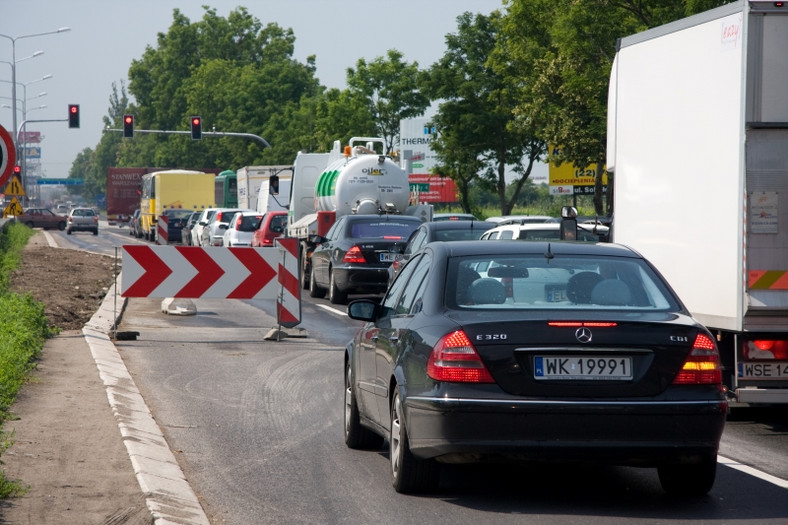 Policja, fotoradary i remonty - Przygotuj się do majowego weekendu