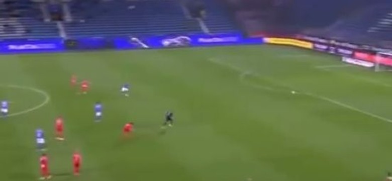 Kuriozalny gol w lidze niemieckiej. Bramkarz fatalnie się pomylił