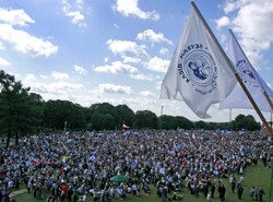 Ludzie Radia Maryja zakładają partię