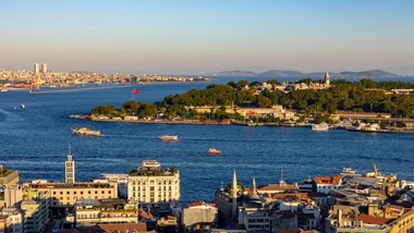 miasto w turcji chce przyciągnąć emerytów. nowy raj?