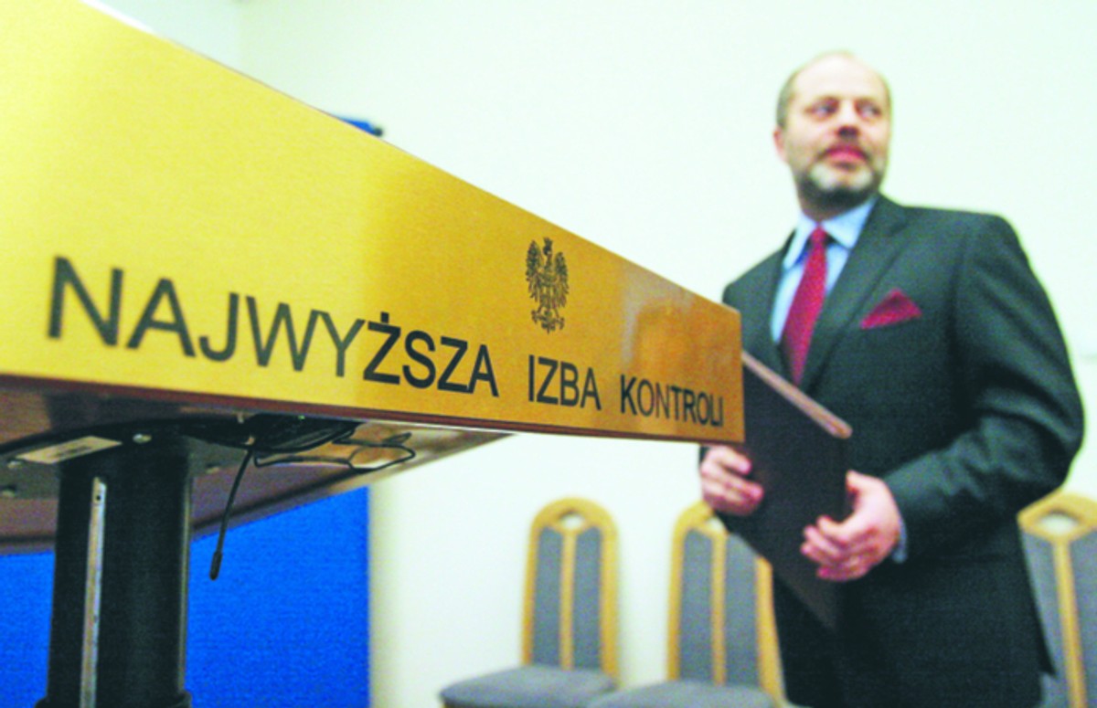 Czy NIK pod kierownictwem Jacka Jezierskiego traci na znaczeniu? Kontrola ma to wyjaśnić Karol Piechocki/Reporter