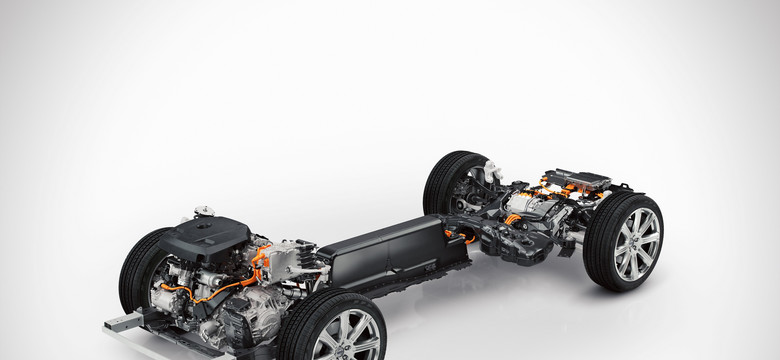 Inżynierowie Volvo ujawnili nowatorski napęd! Oto silniki nowego XC90. ZDJĘCIA