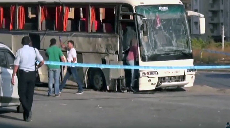 Kukába rejtett bomba robbant / Fotó: Youtube