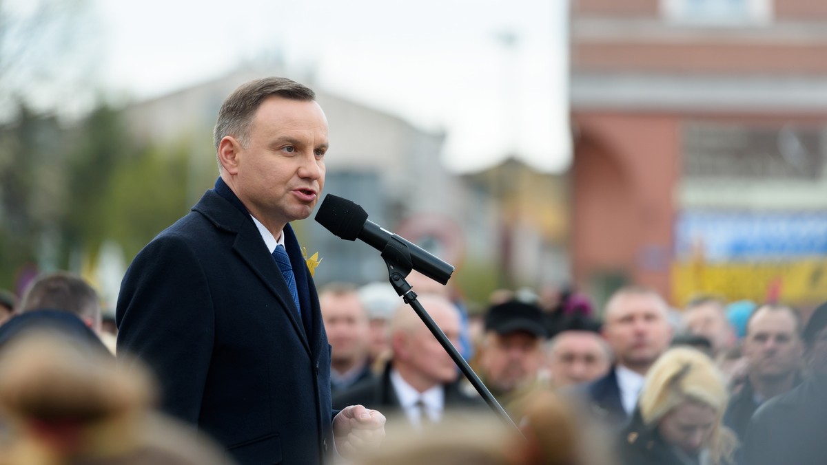 Byłoby dobrze, gdyby finansowanie mediów publicznych miało charakter publiczny – powiedział wczoraj prezydent Andrzej Duda. Jego zdaniem pozyskiwane na publiczne media środki powinny być wykorzystywane na upowszechnianie dorobku wybitnych polskich twórców.