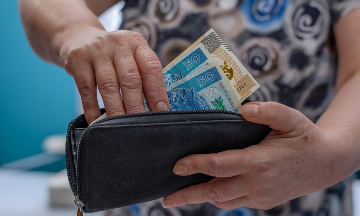 Ile wyniesie emerytura po 25 latach pracy za najniższą krajową? Kwota może zaskoczyć