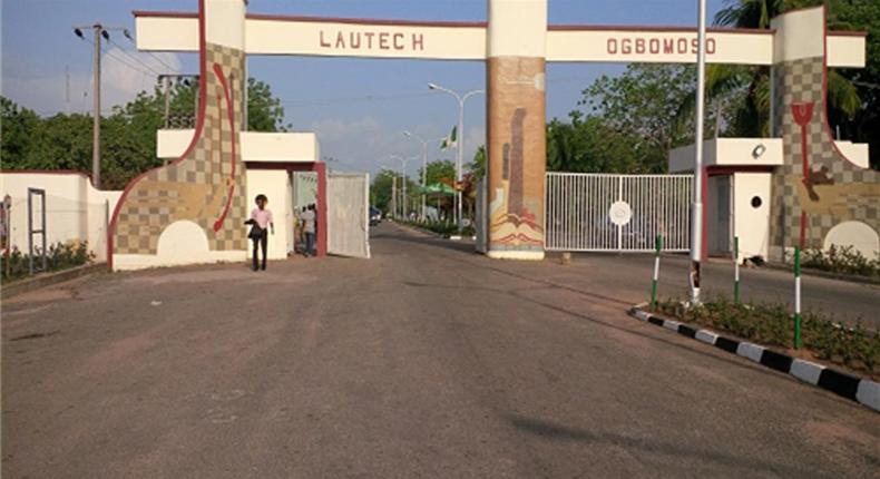 Ladoke Akintola University was established in 1990 by the government of Oyo and Osun state.