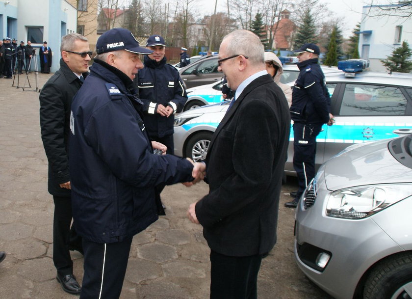 Bełchatowscy policjanci dostali radiowozy