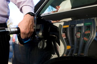 MF: służby zatrzymują przestępców paliwowych na gorącym uczynku