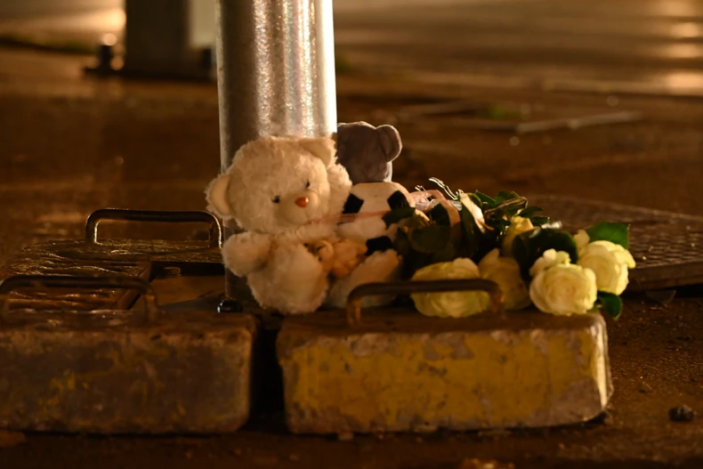 Građani i kolege odali počast poginulom policajcu