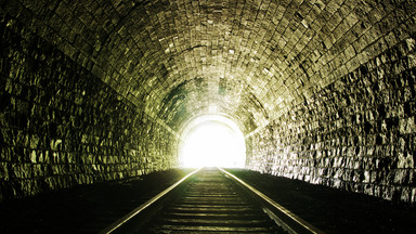 Tunel po śmierci: portal do innego wymiaru?
