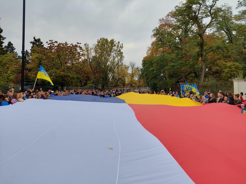 "Referendum" przed ambasadą Rosji w Polsce