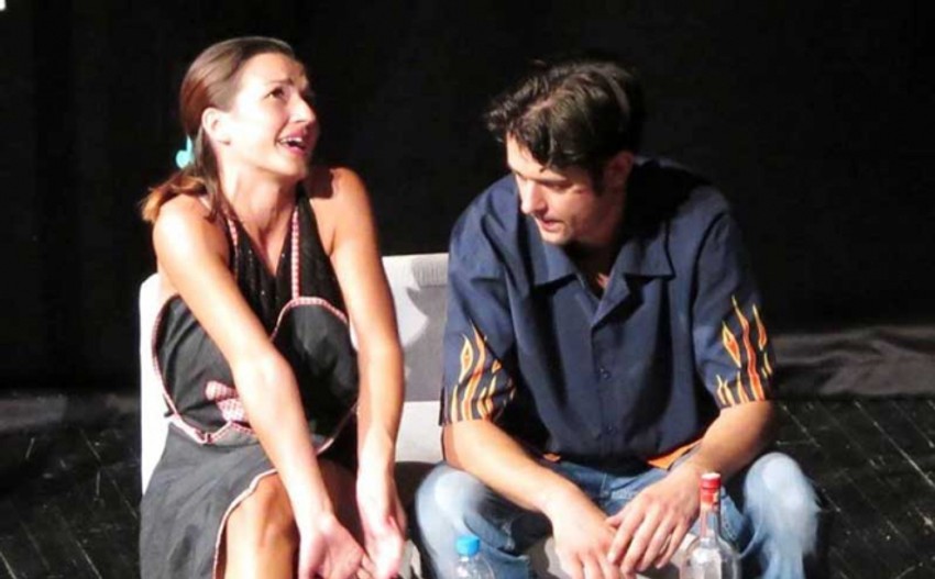 "Osmi dan" podigao zavesu