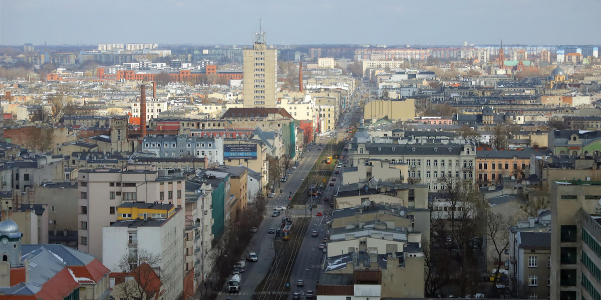 Łódzki sąd orzekł, że dług pani Doroty i jej niepełnosprawnego syna się przedawnił. Ich jutro wciąż jest jednak niepewne przez umowę najmu.