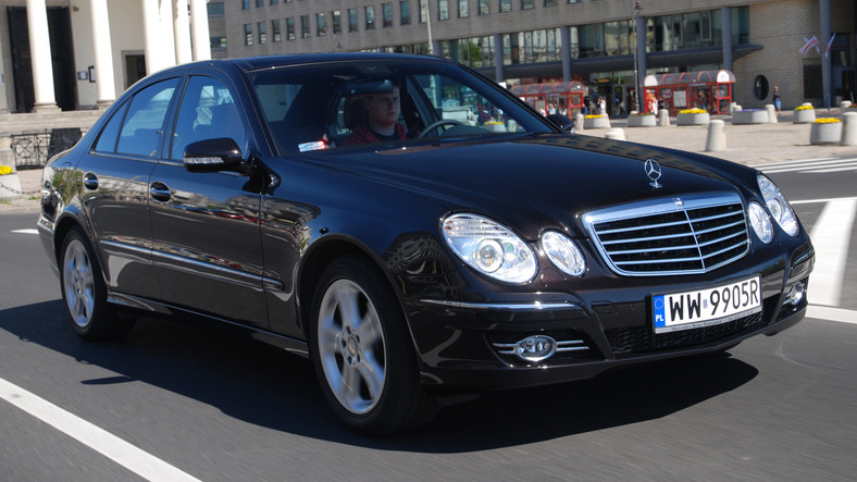 Mercedes E W211 (2002-09)/2006 r. – 29 000 zł