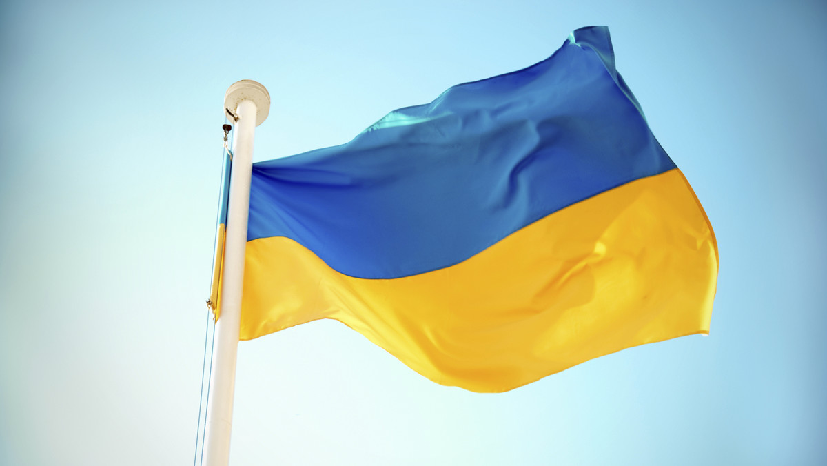 Premier Ukrainy Mykoła Azarow uda się w przyszłym tygodniu do Rosji by omówić przyszłe ukraińsko-rosyjskie stosunki handlowe, po tym jak Kijów podpisze umowę stowarzyszeniową z Unią Europejską - poinformował w piątek rzecznik szefa rządu Witalij Łukianenko.