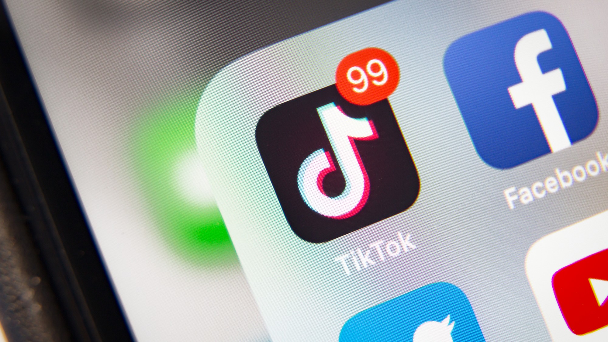 EÚ udelila spoločnosti TikTok pokutu 530 miliónov eur. (ilustračné foto)
