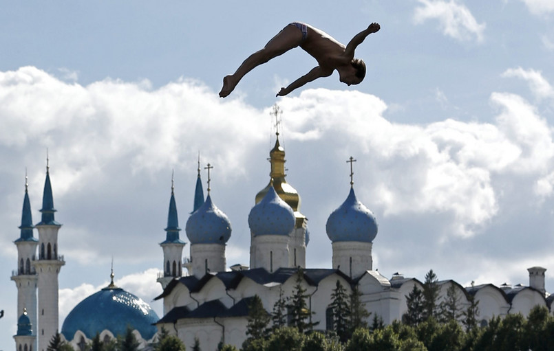 Trwają 16. Mistrzostwa świata w pływaniu. W tym roku międzynarodowe wydarzenie odbywa się w Rosji, w miejscowości Kazań.Na zdjęciu: Gary Hunt z Wielkiej Brytanii