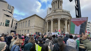 "Oskarżamy cię o ludobójstwo". Brytyjczycy protestują przed siedzibą BBC