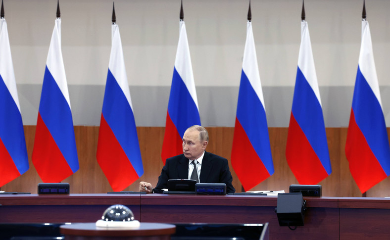 Władimir Putin podczas wizyty na Dalekowschodnim Uniwersytecie Federalnym we Władywostoku, Rosja, 6 września 2022 r.