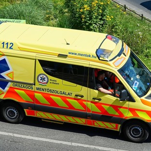 Felháborodott levelet kaptak a mentősök, mert sokat szirénáznak - a levélíró szerint