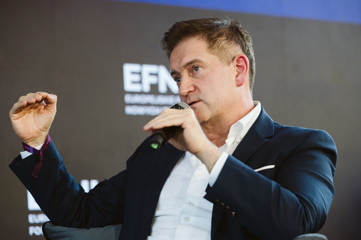 Media w centrum przemian: między AI, subskrypcją a Big Techami