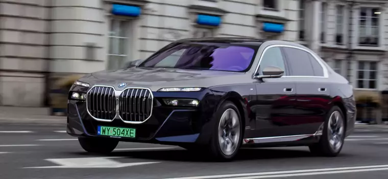 BMW i7 to nowy wymiar luksusu, który zaskakuje na wiele sposobów. Oto czym mnie urzekł [TEST]